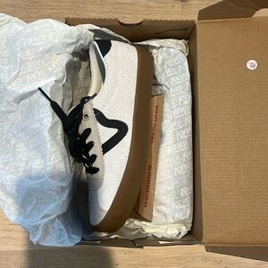 Vans sport low suede sneaker